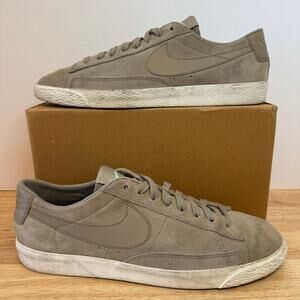 Nike Blazer Low 'Khaki' Low Top Sneakers Men’s Size 9.5 - 371760-208 SB